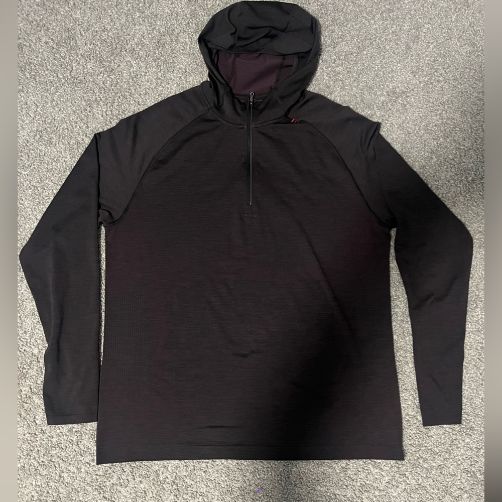 lululemon athletica lightweight long sleeve hoodie shirt